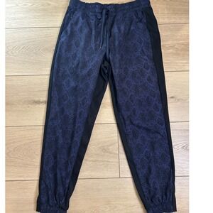 Athleta Brooklyn Jogger Snake Print Black Blue Women's Size 10 Athletic Pants